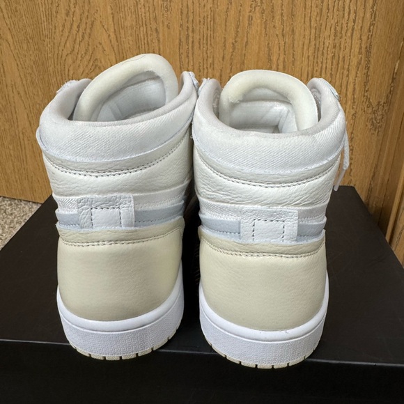 Nike Jordan 1 High OG Method of Make Cream and White Size 8.5 - Picture 2 of 8